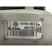 Фонарь задний левый Volkswagen Golf 5 2007 1K6945095Q