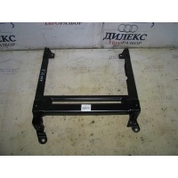кронштейн (сопут. товар) VW Touareg 2002-2010 2005 7L0881677B