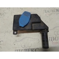 горловина бачка омывателя Audi A4 (B8) 2007-2015 02.06.2008 8T2955463B