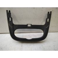 Накладка торпедо renault Duster 2012> 682602348R