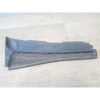 ПЛАНКА ПОД ЛОБОВОЕ СТЕКЛО RENAULT Laguna 1997 7700843094