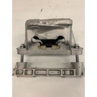 Подушка крепление подушки volvo xc40 32137504