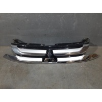 Решетка радиатора Mitsubishi Outlander GF 7450A992