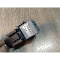 реле (прочие) Mercedes-Benz E-Класс 2013 A0025422619