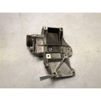 Кронштейн компрессора кондиционера Audi A6 C5 (S6,RS6) 1998 058260885C