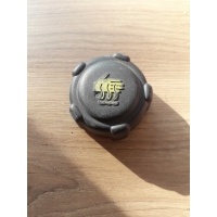 крышка расширительного бачка 8200048024 renault