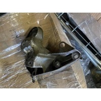 Кронштейн двигателя Audi A6 2007 4f0199352m