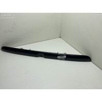 Накладка подсветки номера Audi A4 B5 (1994-2001) 1998 8D9827574
