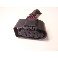 Разъем VAG Octavia (A7) (2013 - ) 8W0973737