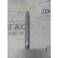 шпилька VW Touareg 2002-2010 7L0012223