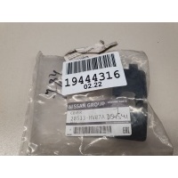 Кронштейн датчика парковки Nissan Qashqai J11E 2014- 28533HV06A
