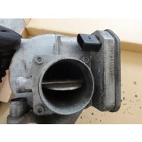 Дросельная заслонка audi seat skoda volkswagen caddy 038128063j