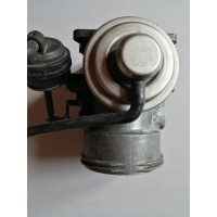 Клапан системы рециркуляции ог volkswagen touareg 070128070c 2.5tdi