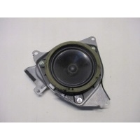 Динамик правая задняя toyota land cruiser 120 3d