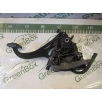 Педаль стояночного тормоза Mercedes B W246 2012 A2462900901