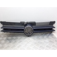 Решетка радиатора Volkswagen Golf 4 2001 1J0853655G