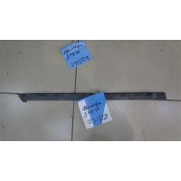 Молдинг двери задней правой Nissan Primera P11 1995-2002 1997 828702F000