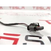 Разъем (фишка) проводки Tesla Model X 2016 1032447-80-F,PABB-GF35