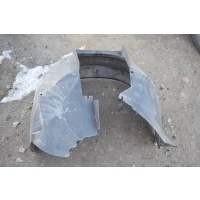 Подкрылок передний правый Volvo V70 1998 9152684