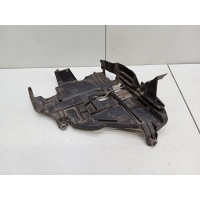Кронштейн фары Volkswagen Touareg 2003 7L6941614C