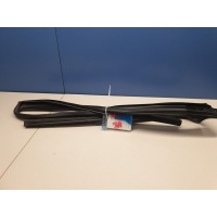 Уплотнитель стекла двери задний правый Mazda 6 GJ 2013-2019  GHK172605G