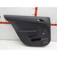 Обшивка двери задней левой Opel Astra H 2004- 13177099