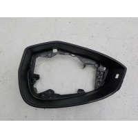 Накладка зеркала левого Audi A4 (B9) 2015- 8W08572399B9