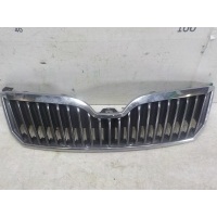 Решетка радиатора Skoda Superb 2008- 3T0853668B