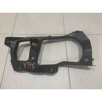 Кронштейн крепления фары Volkswagen Touareg (NF) II (2010–2014) 2011 7p6806509