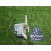 бачок омывателя Toyota Ractis NCP100 2010.07 85315-52160