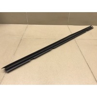 Уплотнитель (внутри) VW Golf V Plus 2005-2014 5N0837477A5AP