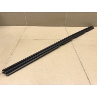Уплотнитель (внутри) VW Golf V Plus 2005-2014 5M0839479B5AP