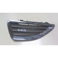 Решетка радиатора Renault Megane 1996-2002 1999 7700428963