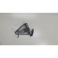 Кронштейн двигателя перед. правая Audi A8 (D2) 1999-2002 2001 4D0199308AC