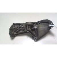 Кронштейн двигателя Renault Megane 2 2002-2009 2006 8200695957