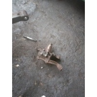 Поворотный кулак перед. левая Mercedes-Benz Atego 2 2004- 2006 A9703320201