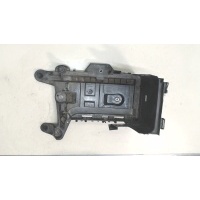 Полка под АКБ Volkswagen Tiguan 2007-2011 2007 1k0915325a
