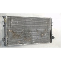 Радиатор охлаждения двигателя Volkswagen Golf 4 1997-2005 2002 1J0121253P