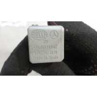 Реле прочее Mercedes-Benz C-Class W203 2000-2007 2003 A0025422619