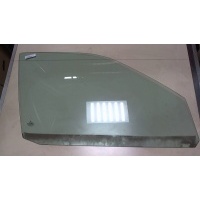 Стекло боковой двери перед. правая Volkswagen Polo 1999-2001 2001 6N4845202A