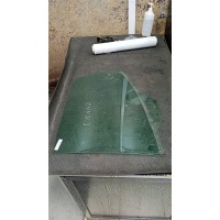 Стекло боковой двери Mercedes A W168 1997-2004 2004 A1687251110