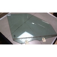 Стекло боковой двери перед. правая Land Rover Discovery 3 2004-2009 2005 CUB500160