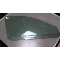 Стекло боковой двери перед. правая Audi A4 (B5) 1994-2000 1996 8D0845202