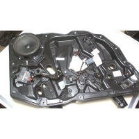Стеклоподъемник электрический перед. левая Volkswagen Touareg 2010-2014 2013 7P6837461B