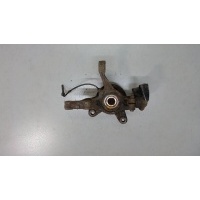 Ступица (кулак, цапфа) перед. правая Mazda Mazda2 2007-2014 2008 D65133021A