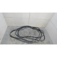 Уплотнитель Toyota Auris E15 2006-2012 2008 6814102110