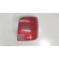 Фонарь (задний) правая Volkswagen Passat 5 1996-2000 2000 3B9945257