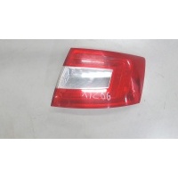 Фонарь (задний) правая Skoda Octavia (A7) 2013-2017 2015 5E5945112