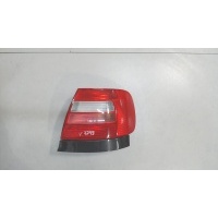 Фонарь (задний) правая Audi A4 (B5) 1994-2000 1996 8D0945112A