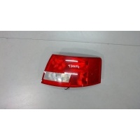Фонарь (задний) правая Audi A4 (B6) 2000-2004 2003 8H0945096A
